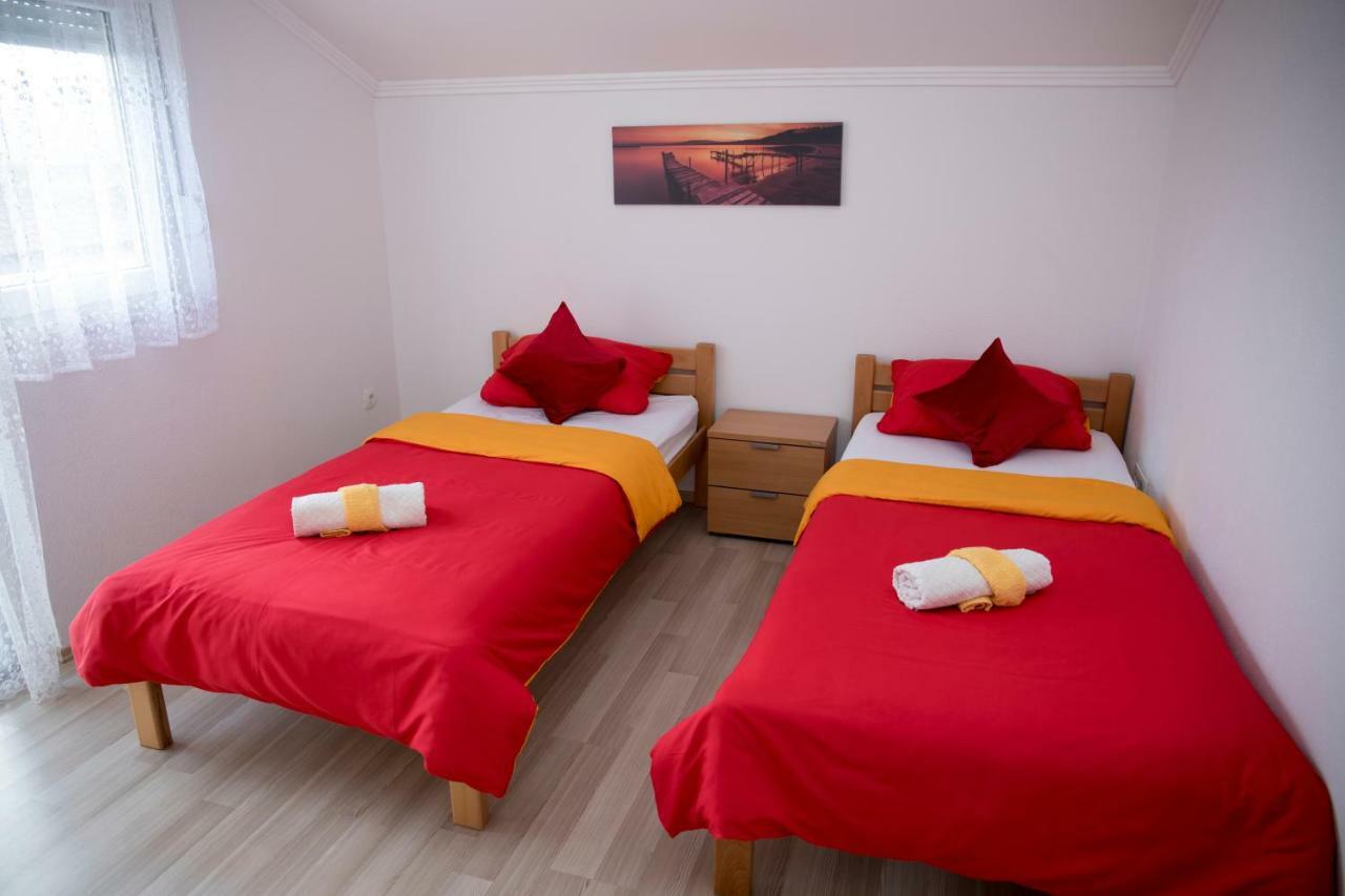 Relax Guest House Blagaj Bagian luar foto