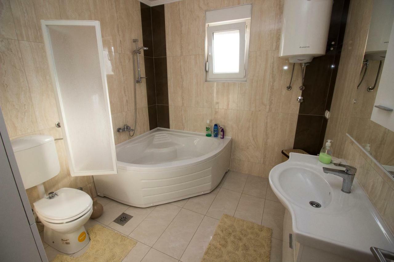 Relax Guest House Blagaj Bagian luar foto